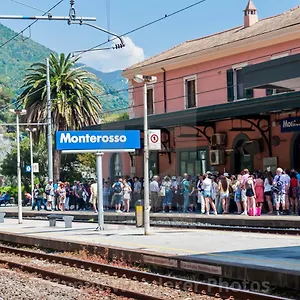 20 Monterosso al Mare